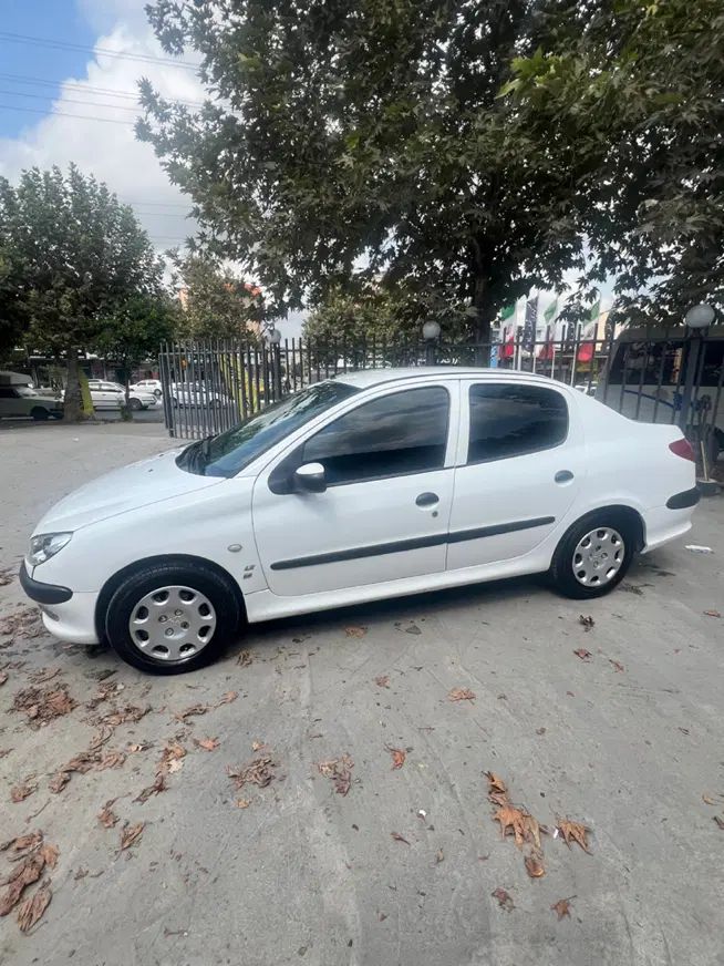 پژو ۲۰۶ صندوق دار v8 - 1397