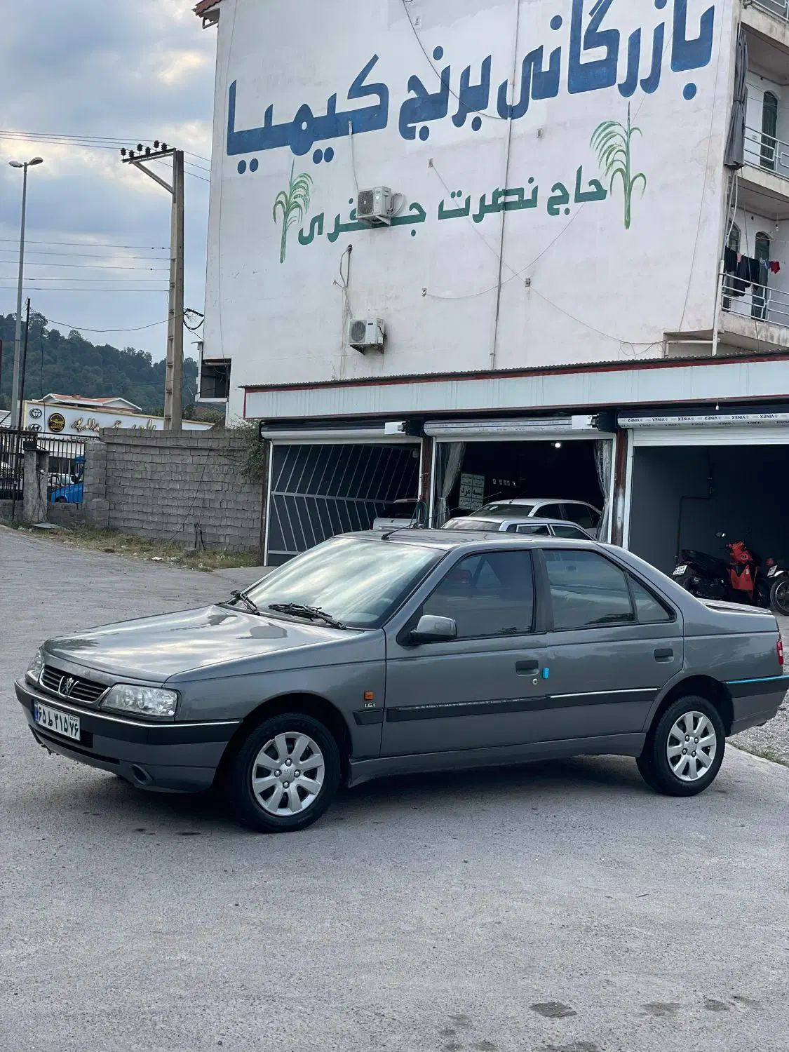 پژو 405 SLX بنزینی TU5 - 1390