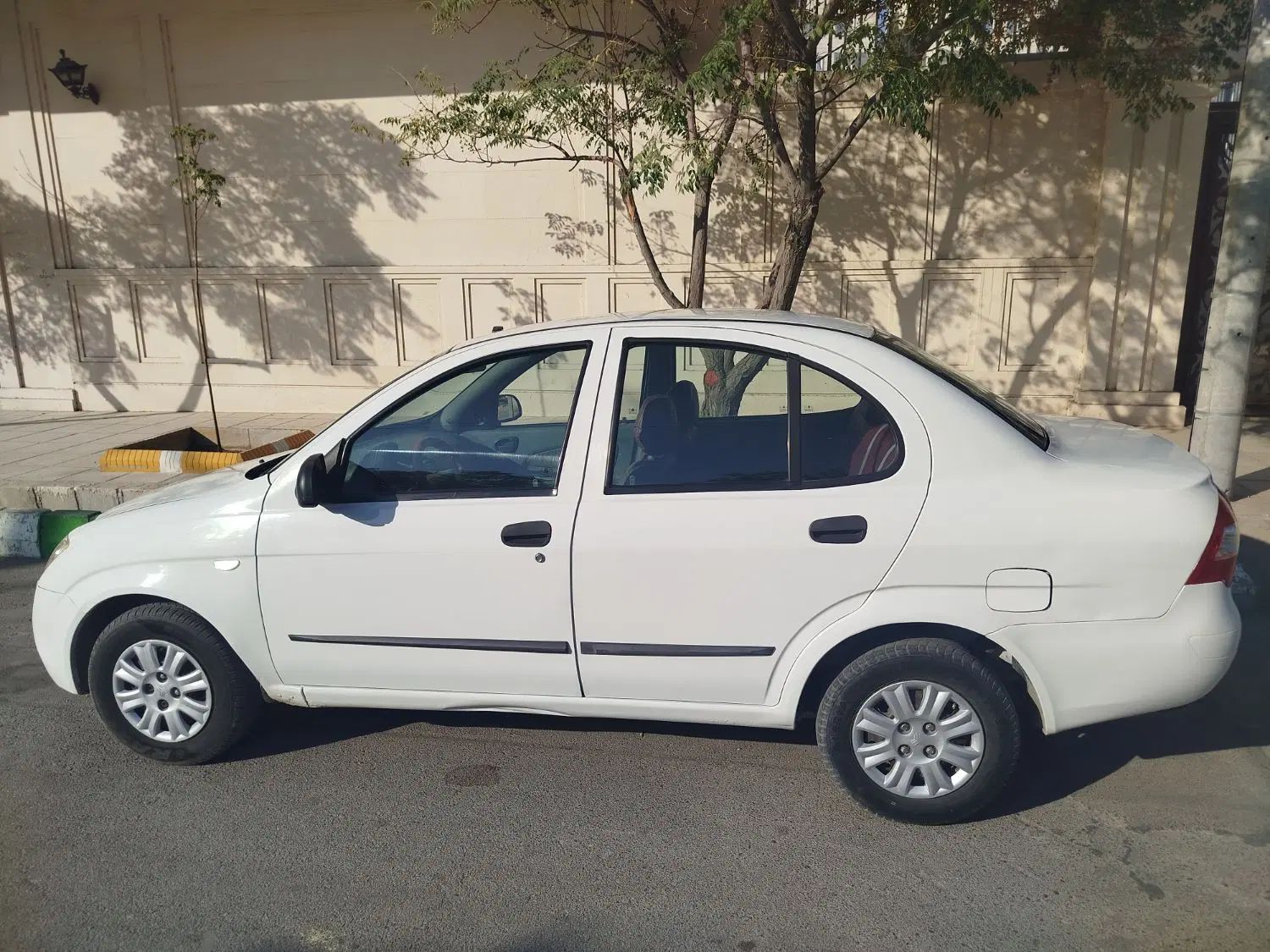 تیبا صندوق دار SX - 1399