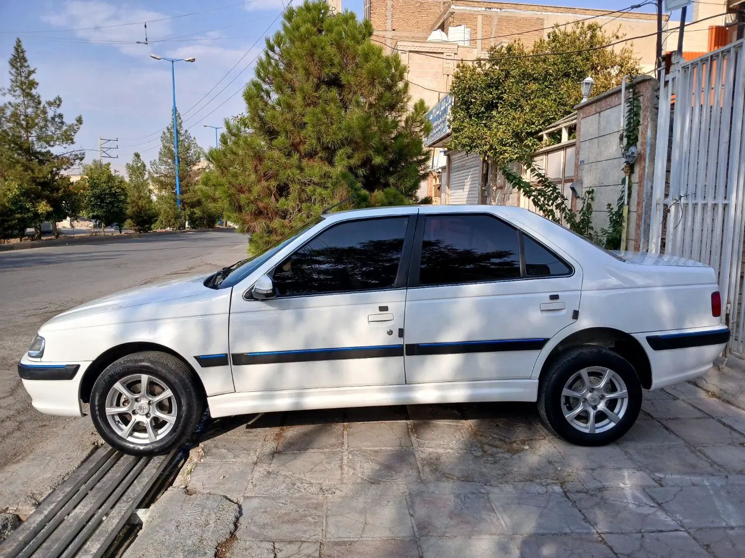 پژو پارس ELX-XU7P سفارشی - 1402