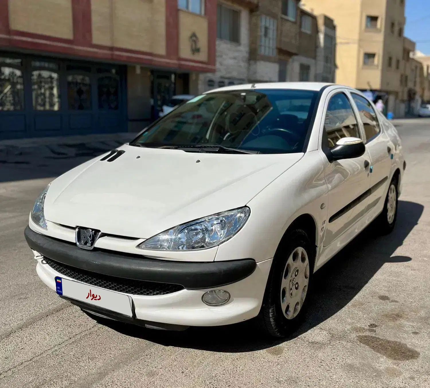پژو ۲۰۶ صندوق دار v8 - 1396