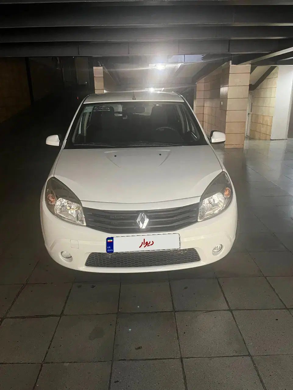 خودرو رنو، ساندرو آگهی ann_20000441