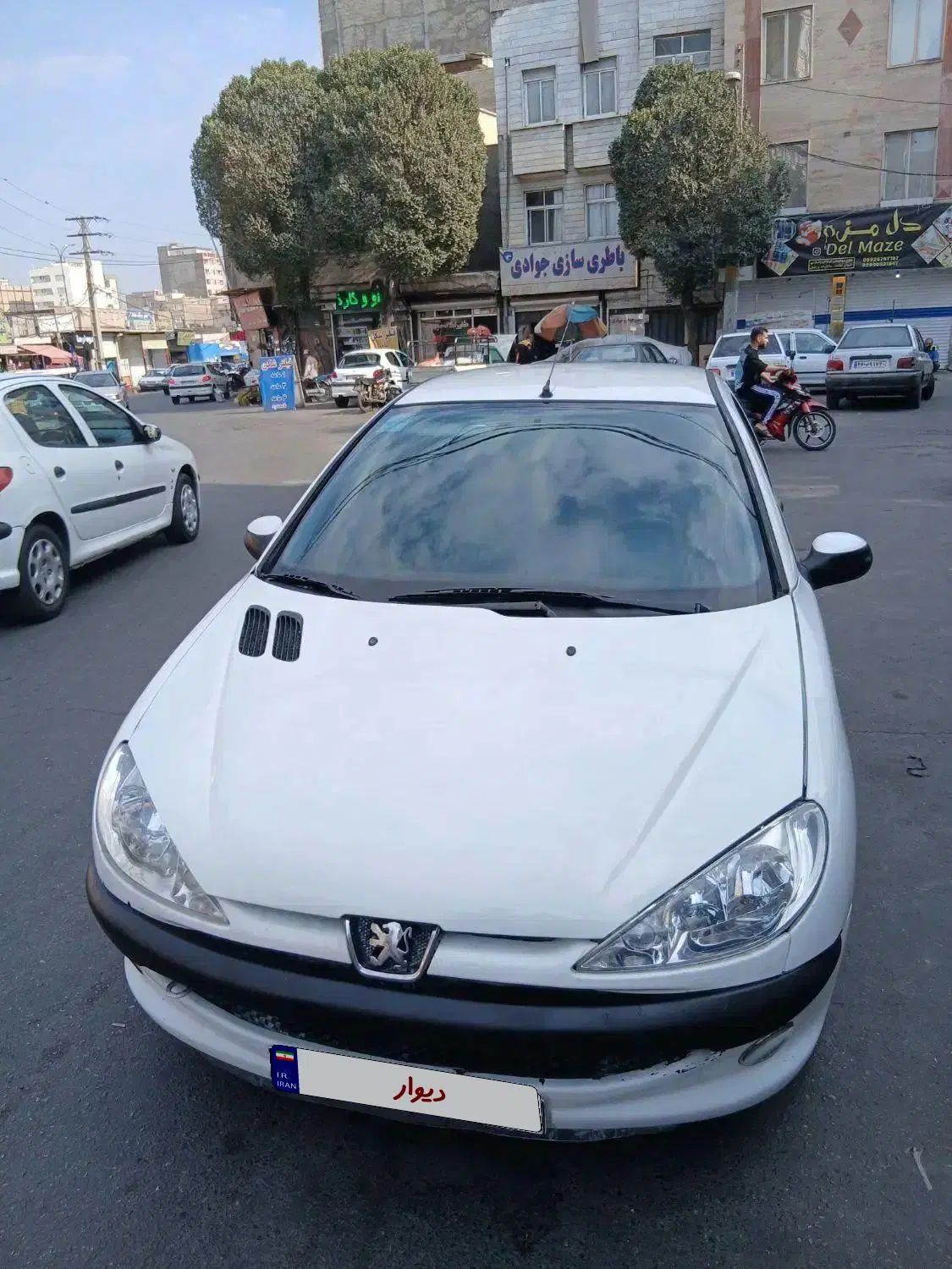 پژو ۲۰۶ صندوق دار v8 - 1394