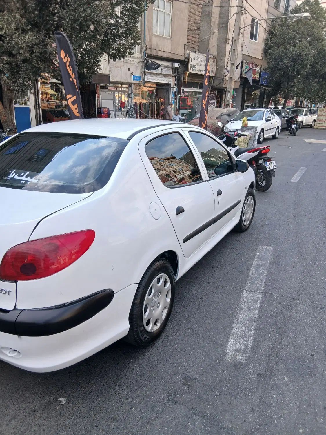 پژو ۲۰۶ صندوق دار v8 - 1394