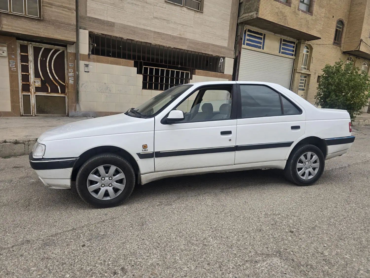 پژو 405 SLX بنزینی TU5 - 1390