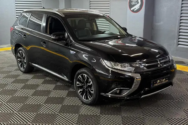 میتسوبیشی اوتلندر PHEV PHEV - 2018