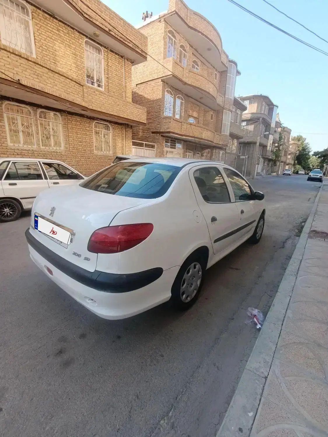 پژو ۲۰۶ صندوق دار v8 - 1388