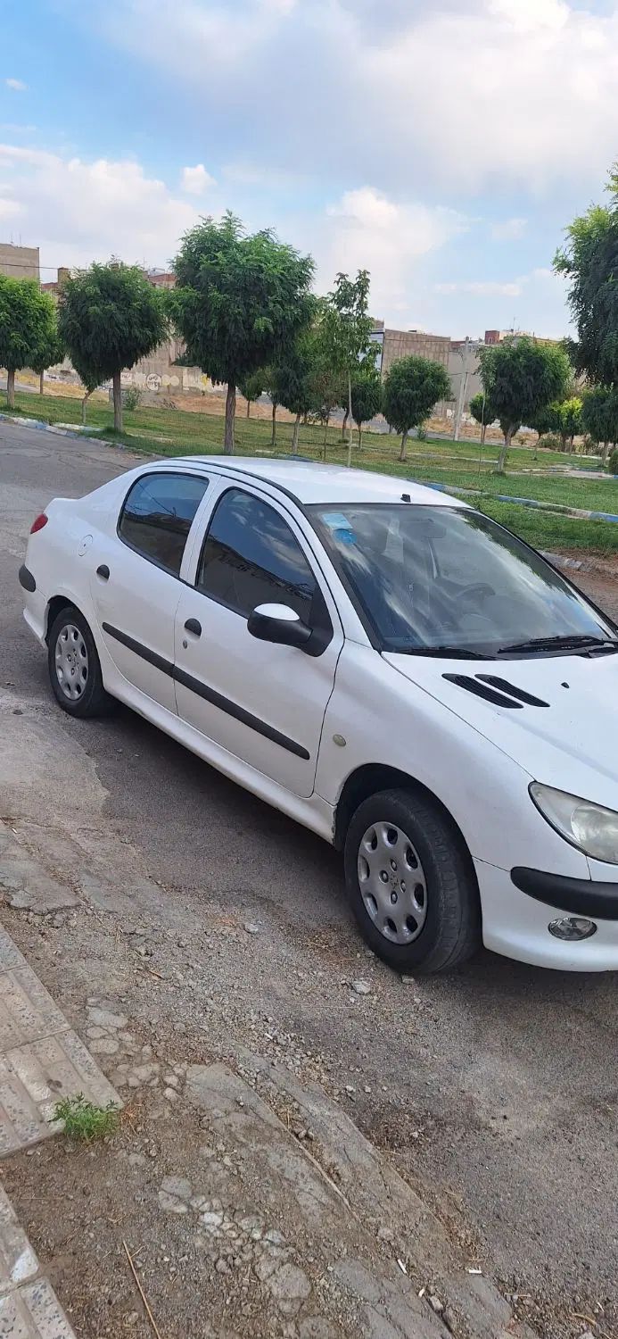 پژو ۲۰۶ صندوق دار v8 - 1391