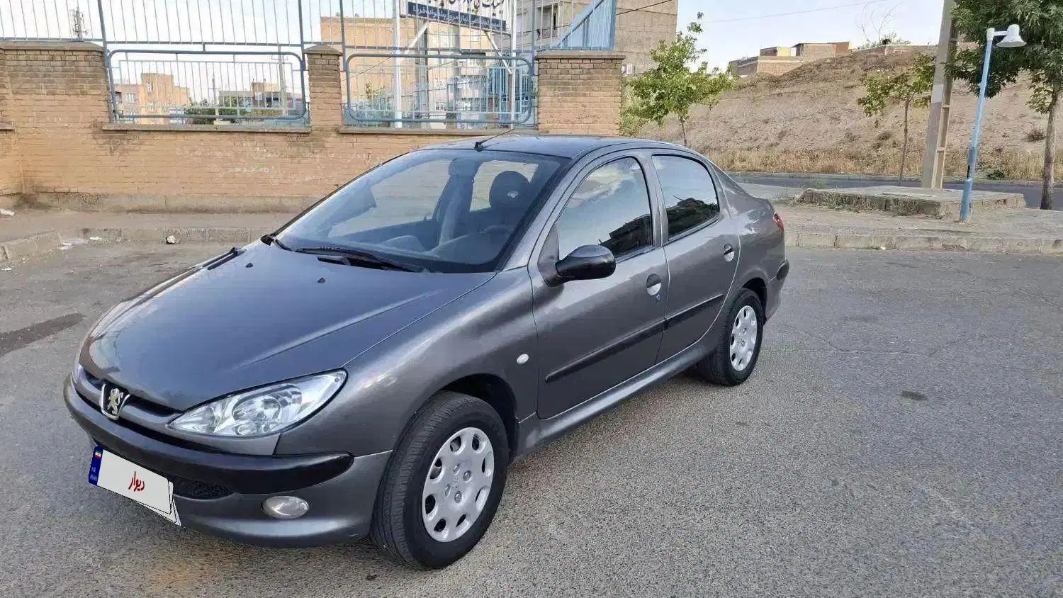 پژو ۲۰۶ صندوق دار v8 - 1389