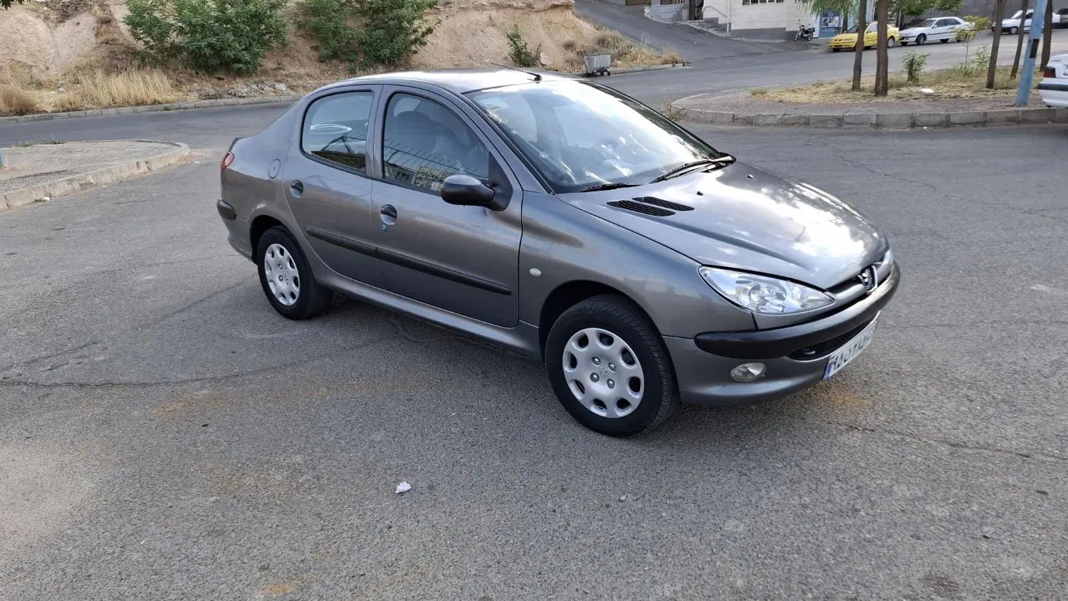پژو ۲۰۶ صندوق دار v8 - 1389