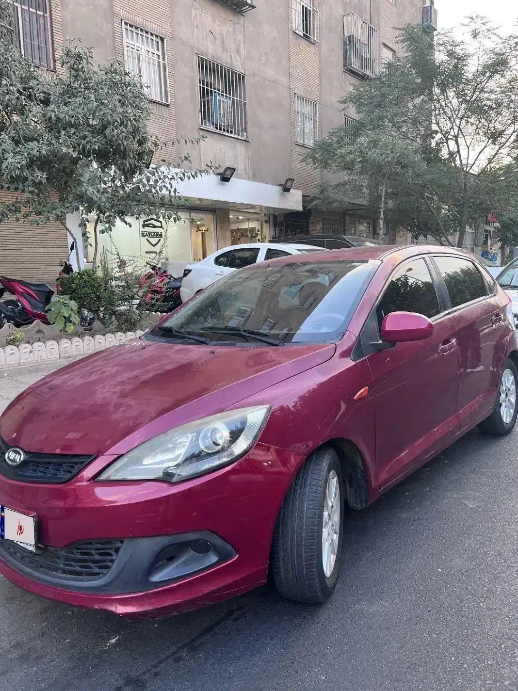 ام وی ام 315 هاچ بک اسپرت لاکچری - 1394