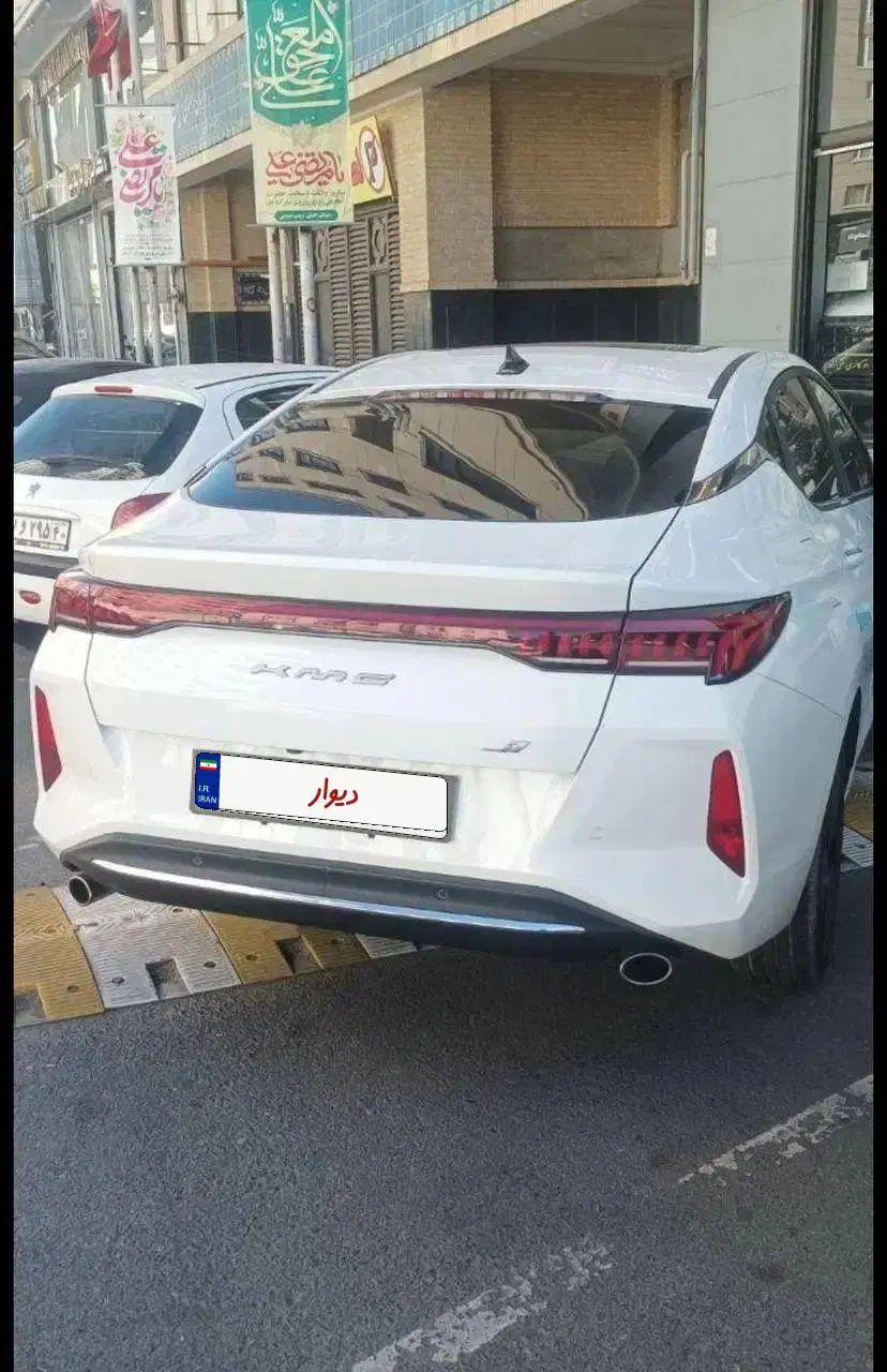 خودرو کی ام سی، J7 آگهی ann_20001139
