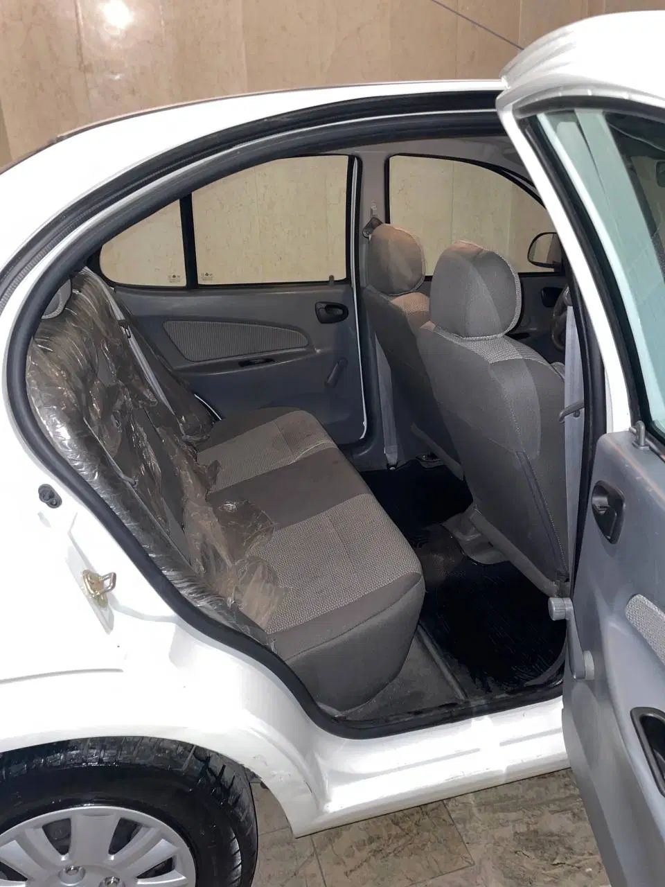 تیبا صندوق دار SX - 1399