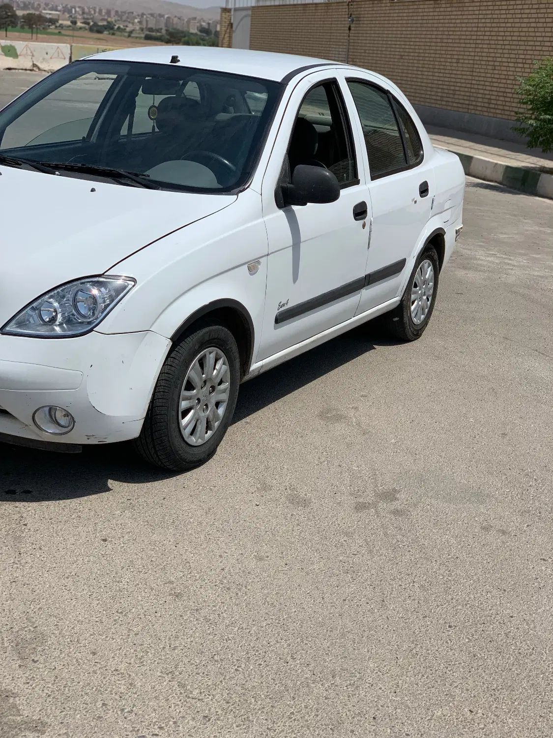 تیبا صندوق دار SX - 1392