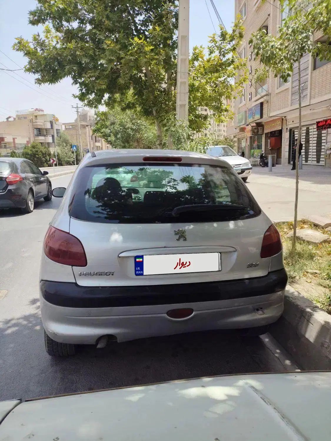 پژو 206 تیپ 3 - 1383