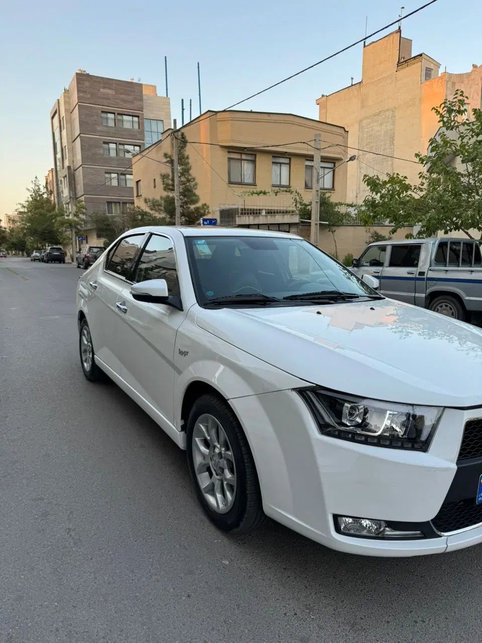 دنا پلاس توربو اتوماتیک - 1402