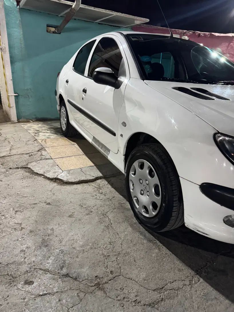 پژو ۲۰۶ صندوق دار v20 - 1390