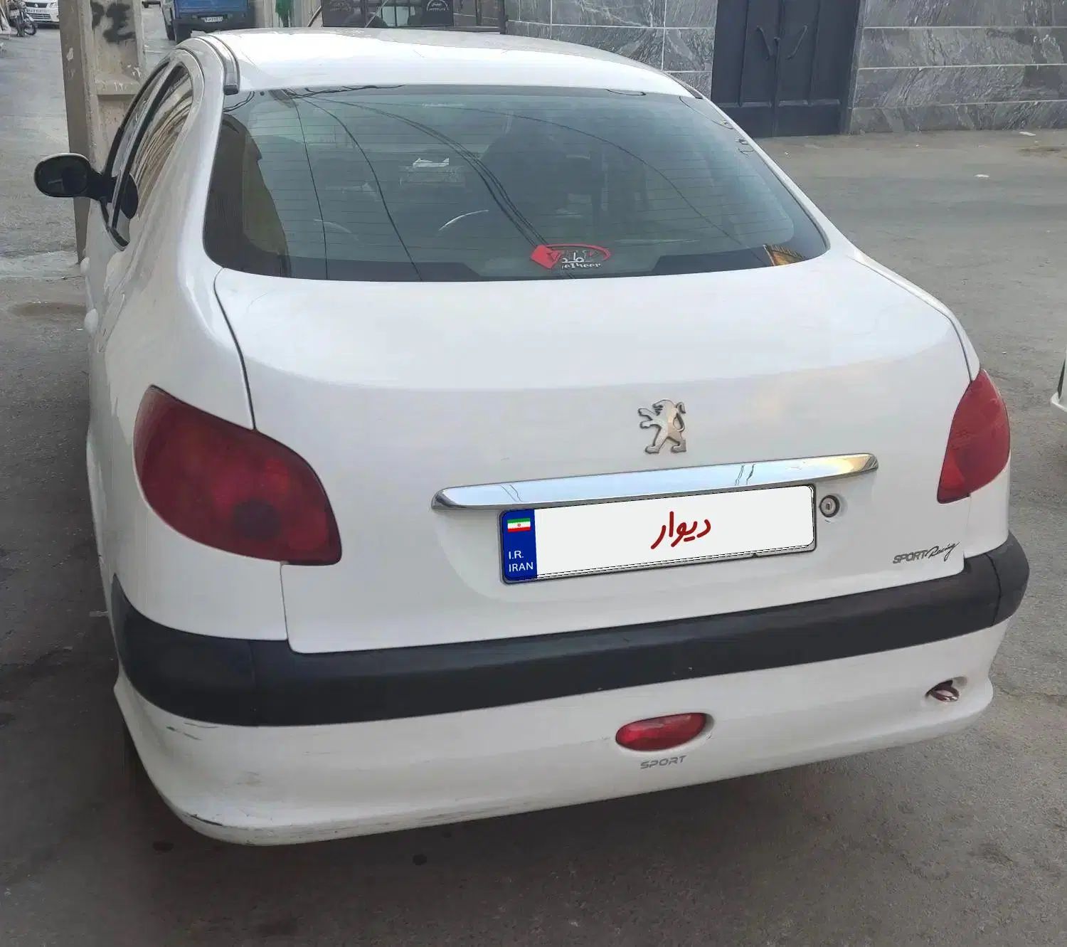 پژو ۲۰۶ صندوق دار v2 - 1390