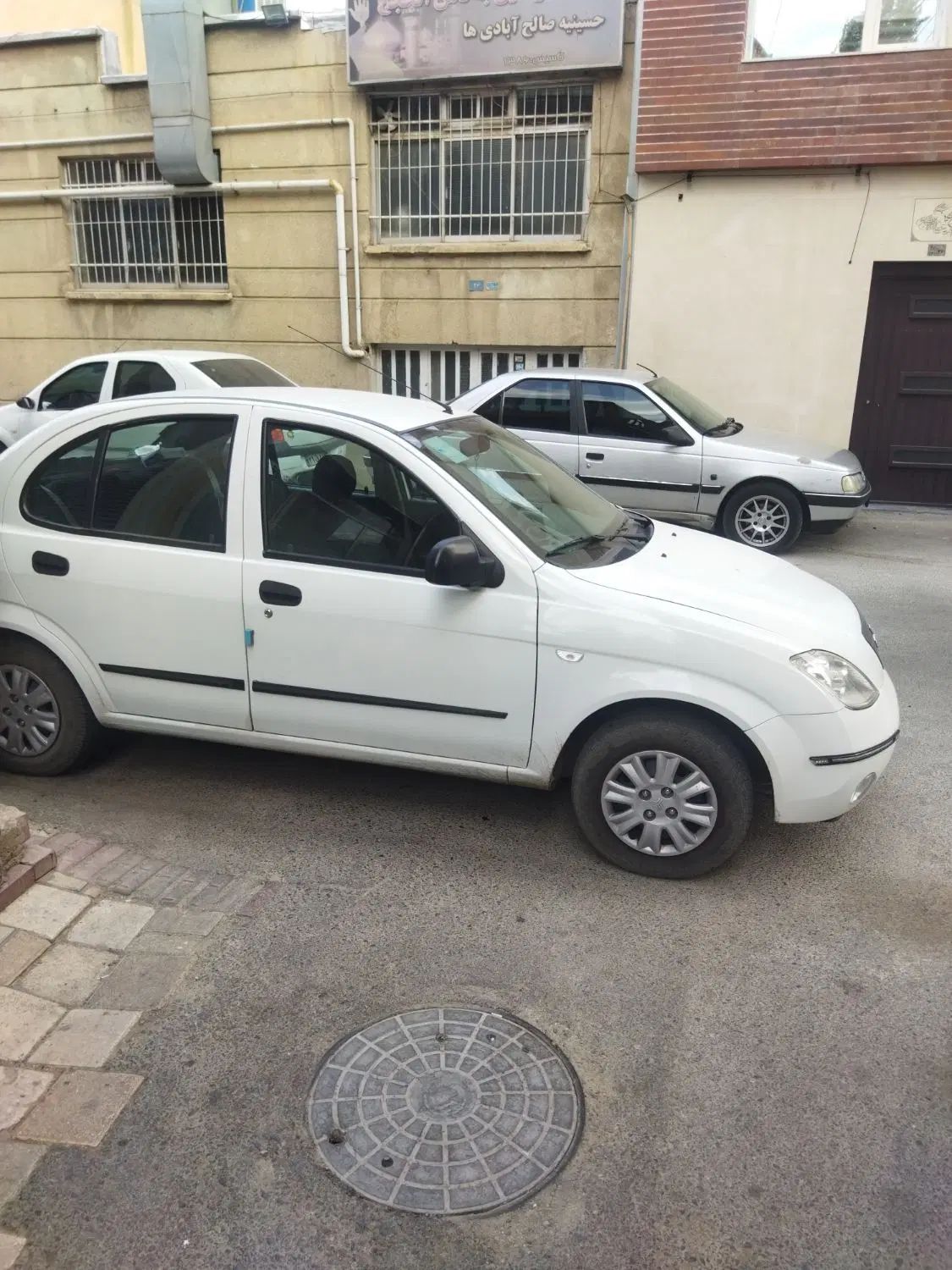 تیبا صندوق دار SX - 1398