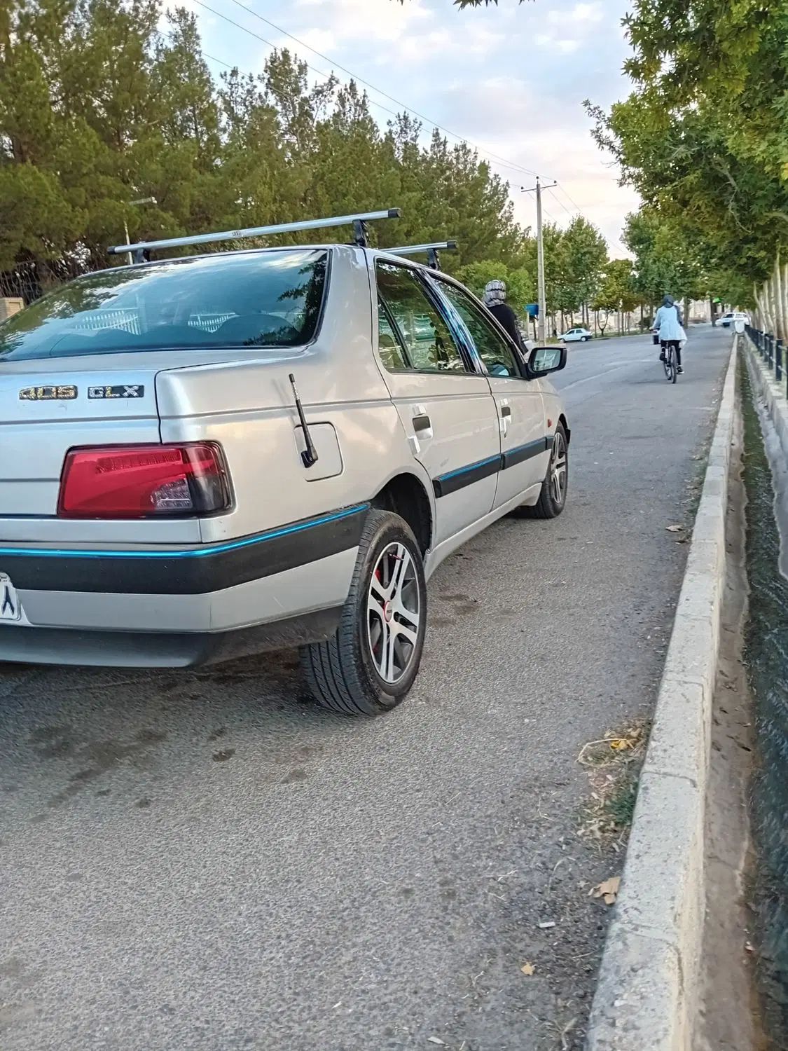 پژو 405 GLX - دوگانه سوز - 1390