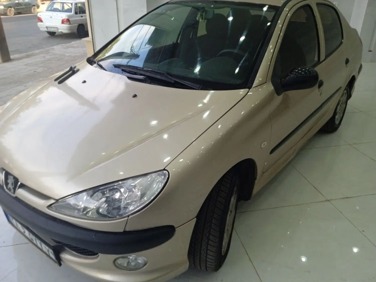 پژو ۲۰۶ صندوق دار v8 - 1385