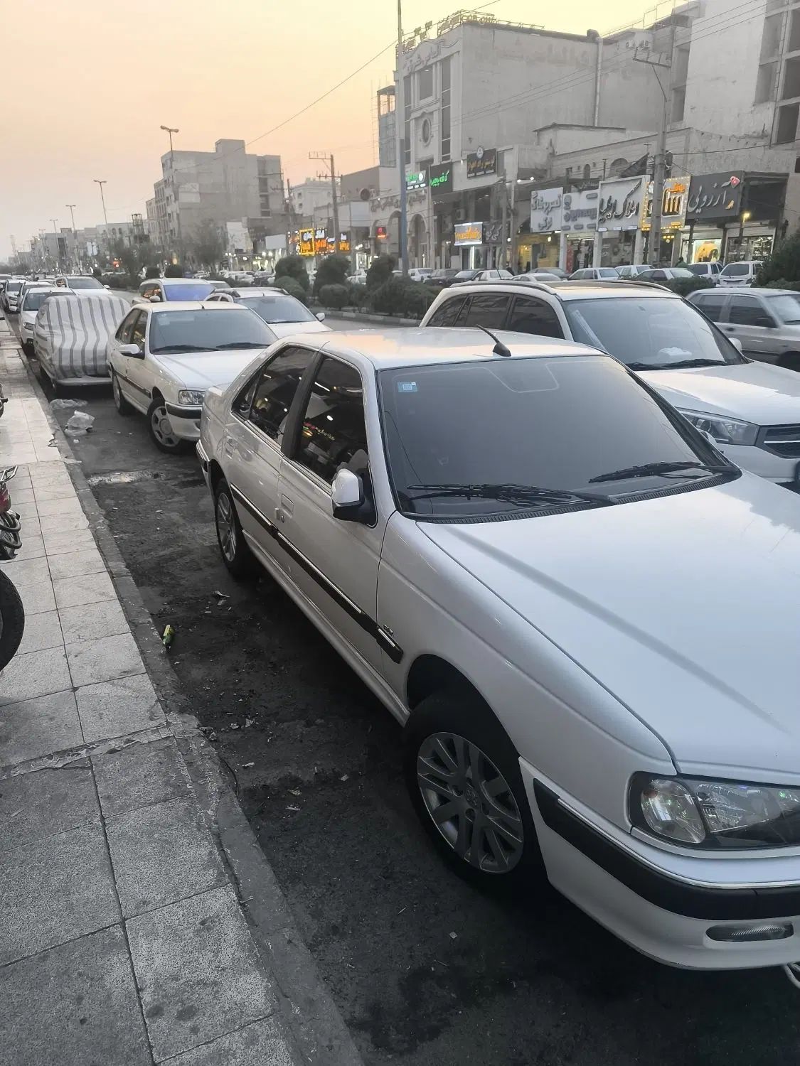 پژو پارس ELX-XU7P سفارشی - 1401