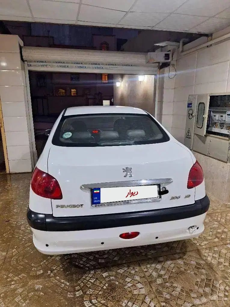 خودرو پژو، ۲۰۶ صندوق دار آگهی ann_20002469