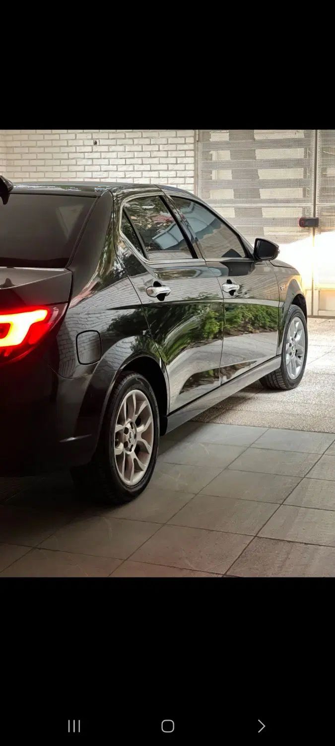 دنا پلاس توربو 6 دنده - 1403