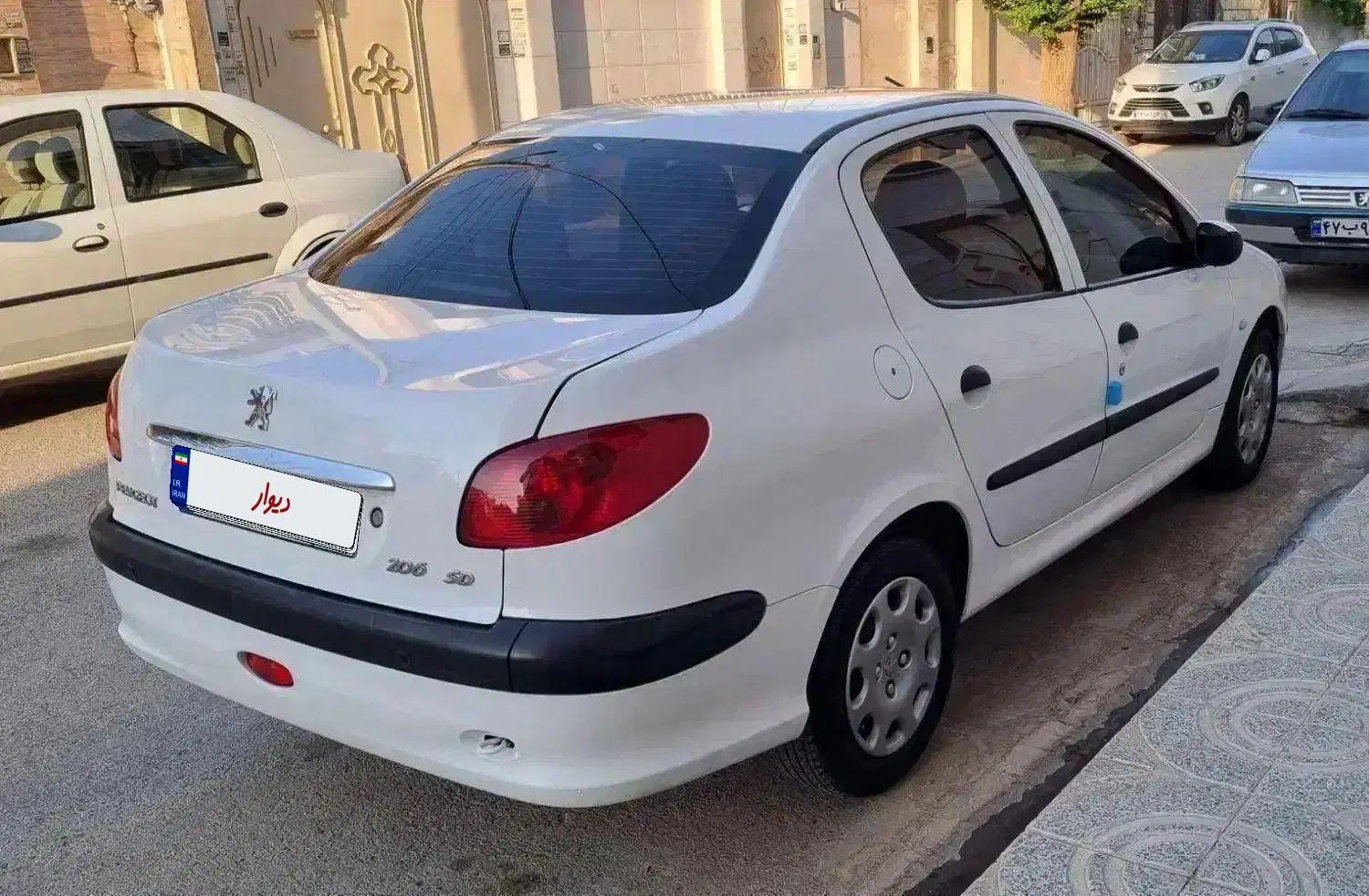 خودرو پژو، ۲۰۶ صندوق دار آگهی ann_20002725