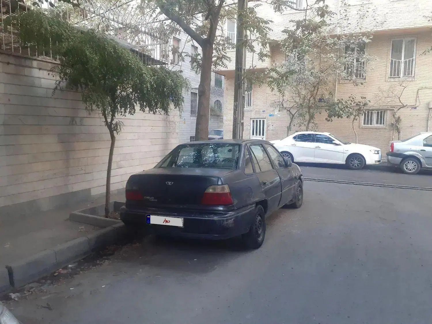 دوو سیلو سدان - 1378