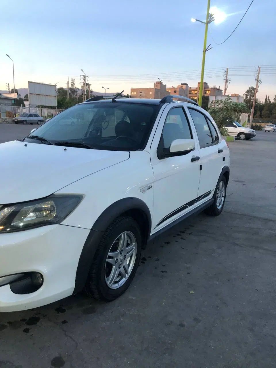 کوییک R دنده‌ای - 1401