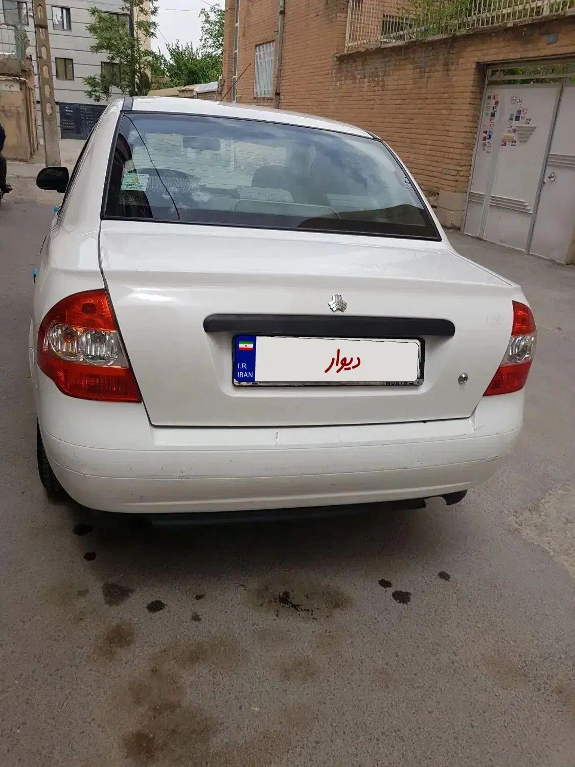 تیبا صندوق دار SX - 1401