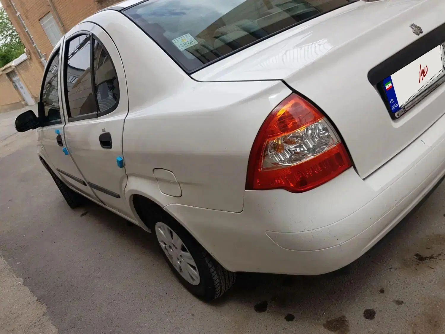 تیبا صندوق دار SX - 1401