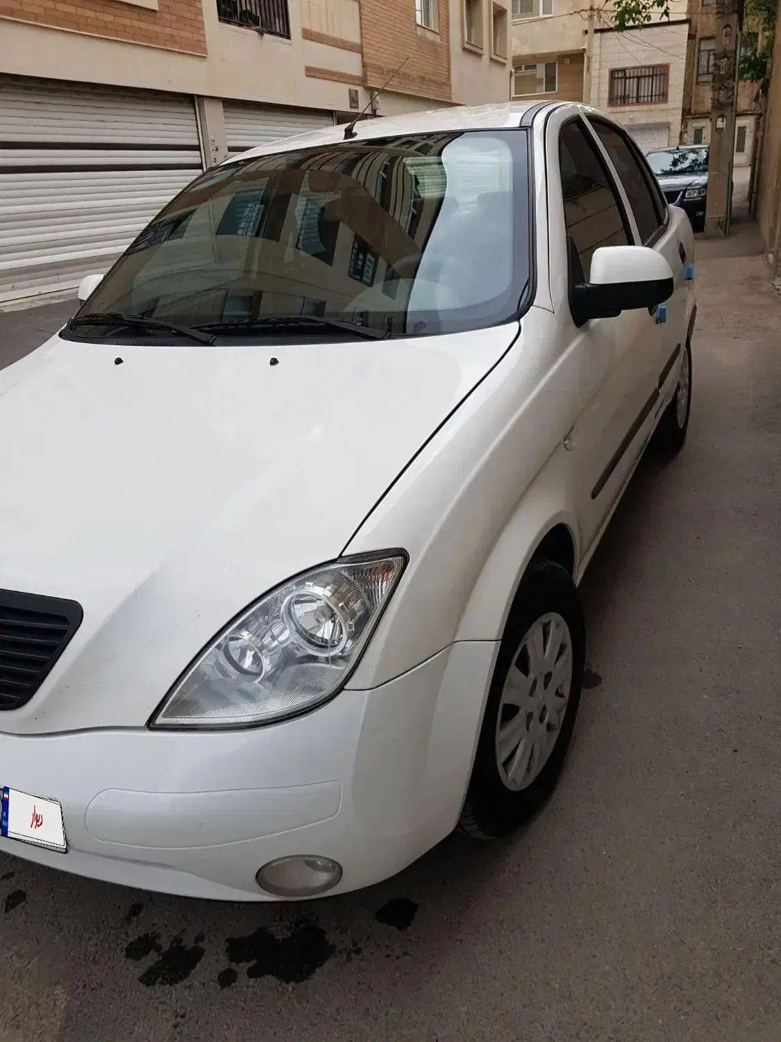 تیبا صندوق دار SX - 1401