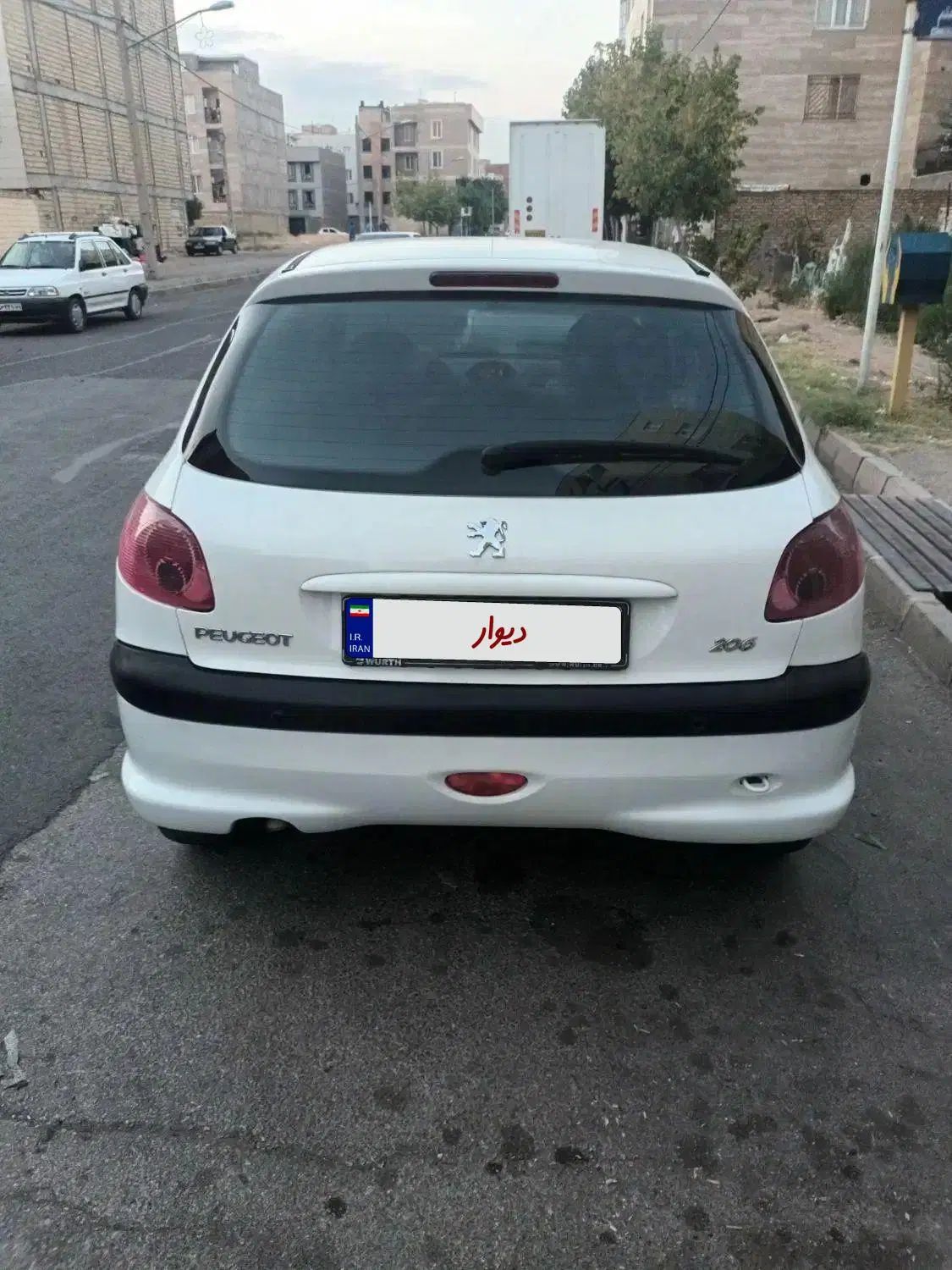 پژو 206 تیپ 5 - 1393