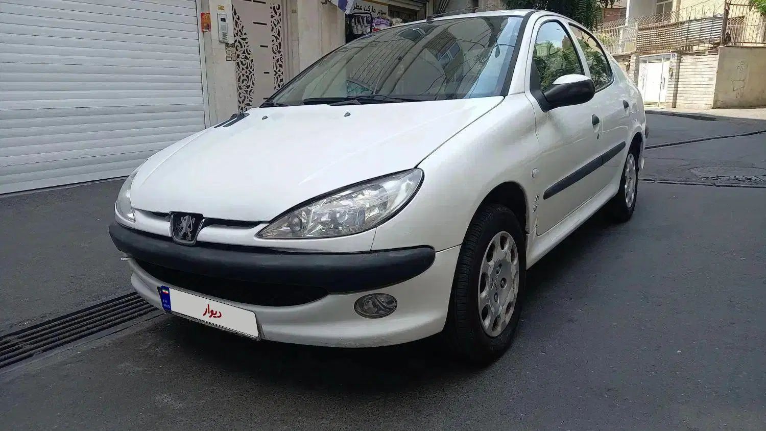 پژو ۲۰۶ صندوق دار v8 - 1393