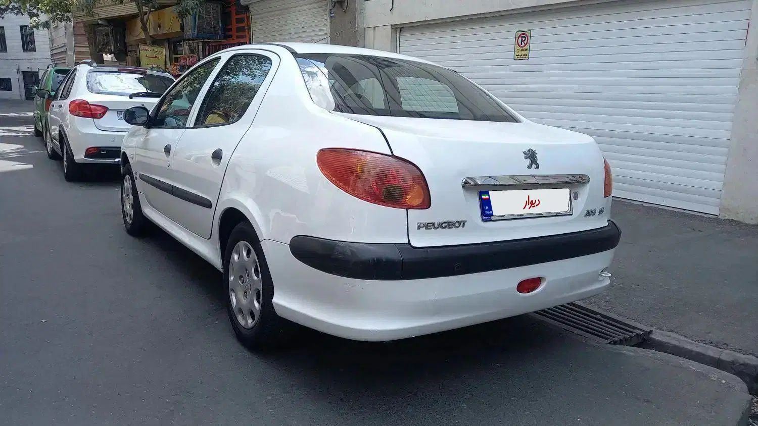 پژو ۲۰۶ صندوق دار v8 - 1393