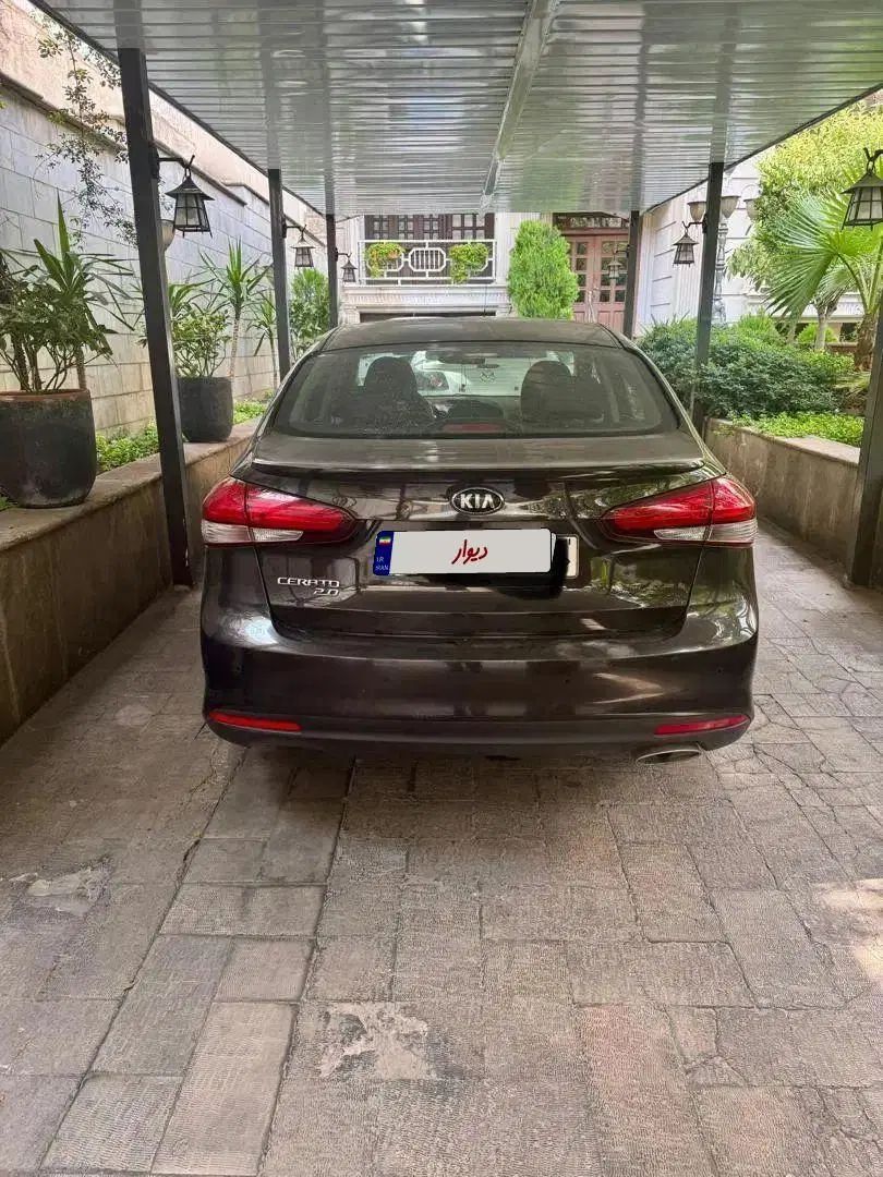 کیا سراتو 2.0 لیتر اتوماتیک GT لاین - 2017