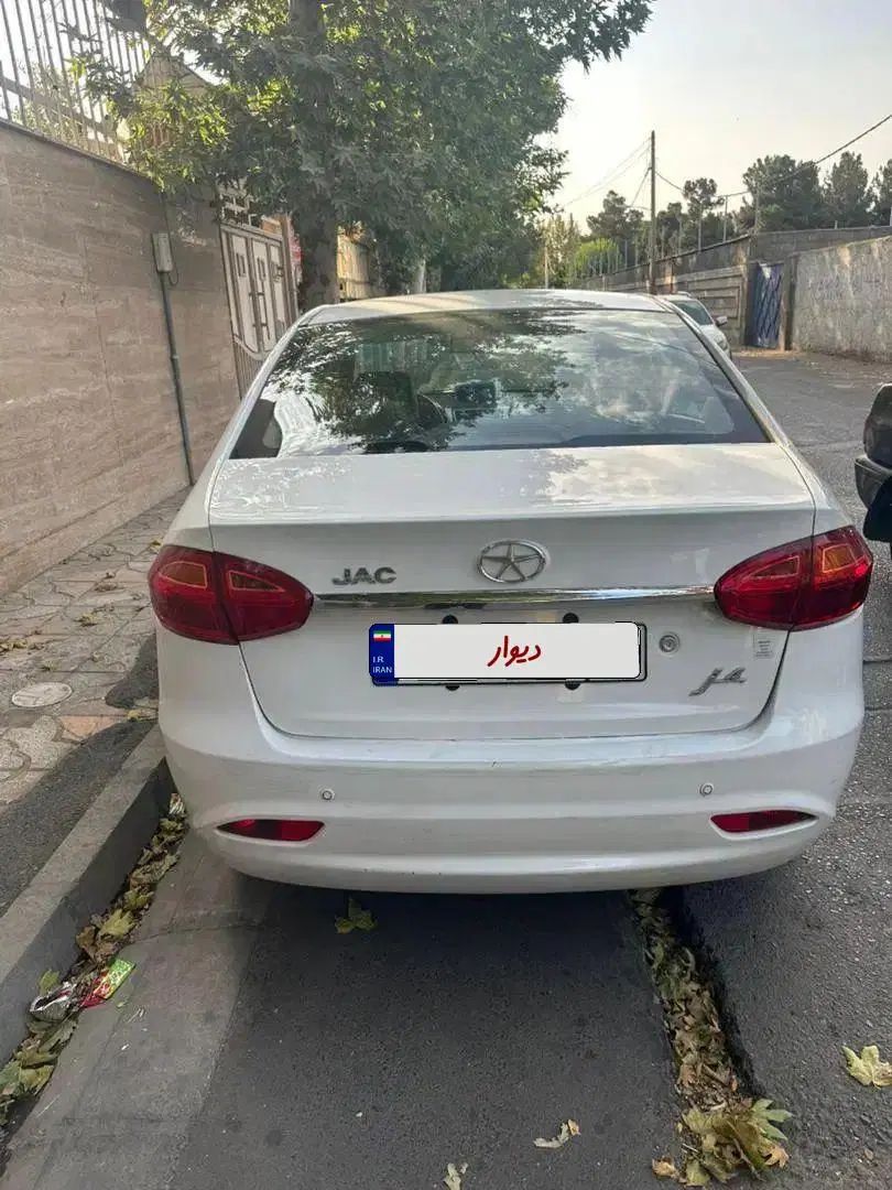جک J4 اتوماتیک ساده - 1401