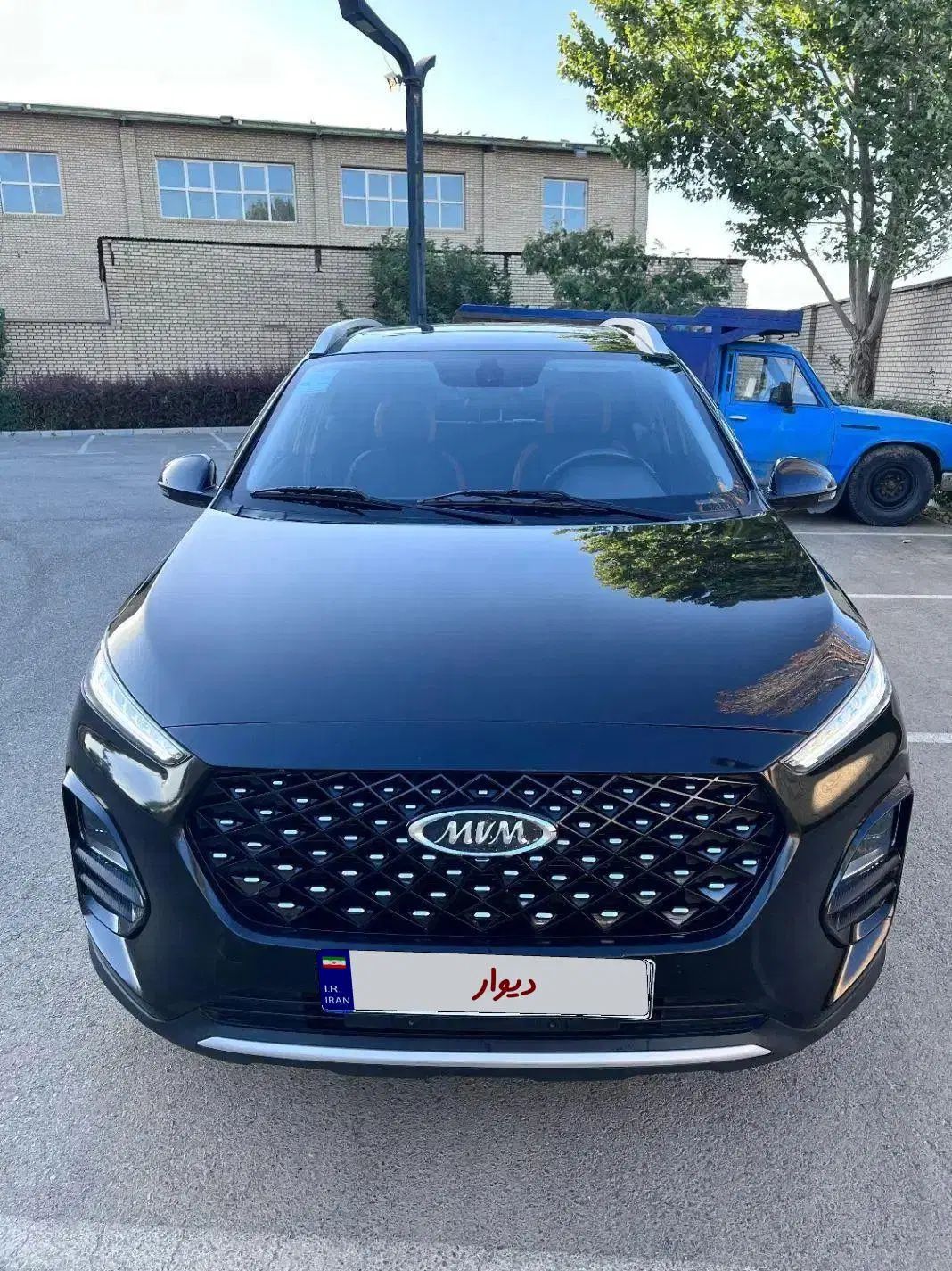 ام وی ام X22 پرو اتوماتیک اکسلنت - 1401