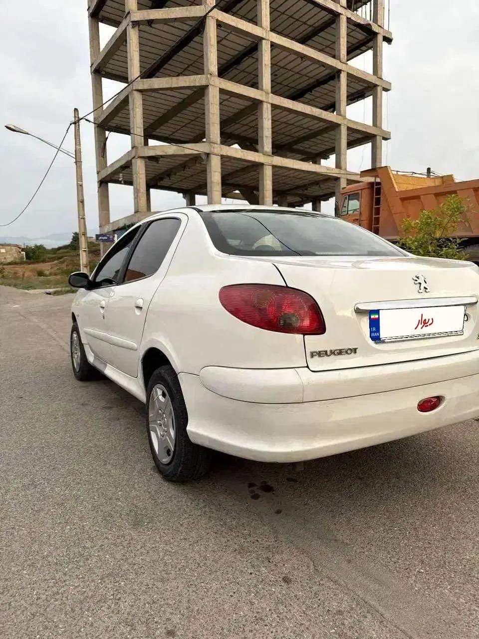 پژو ۲۰۶ صندوق دار v20 - 1389