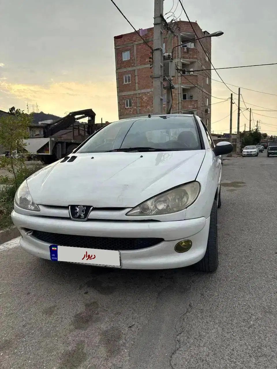 پژو ۲۰۶ صندوق دار v20 - 1389