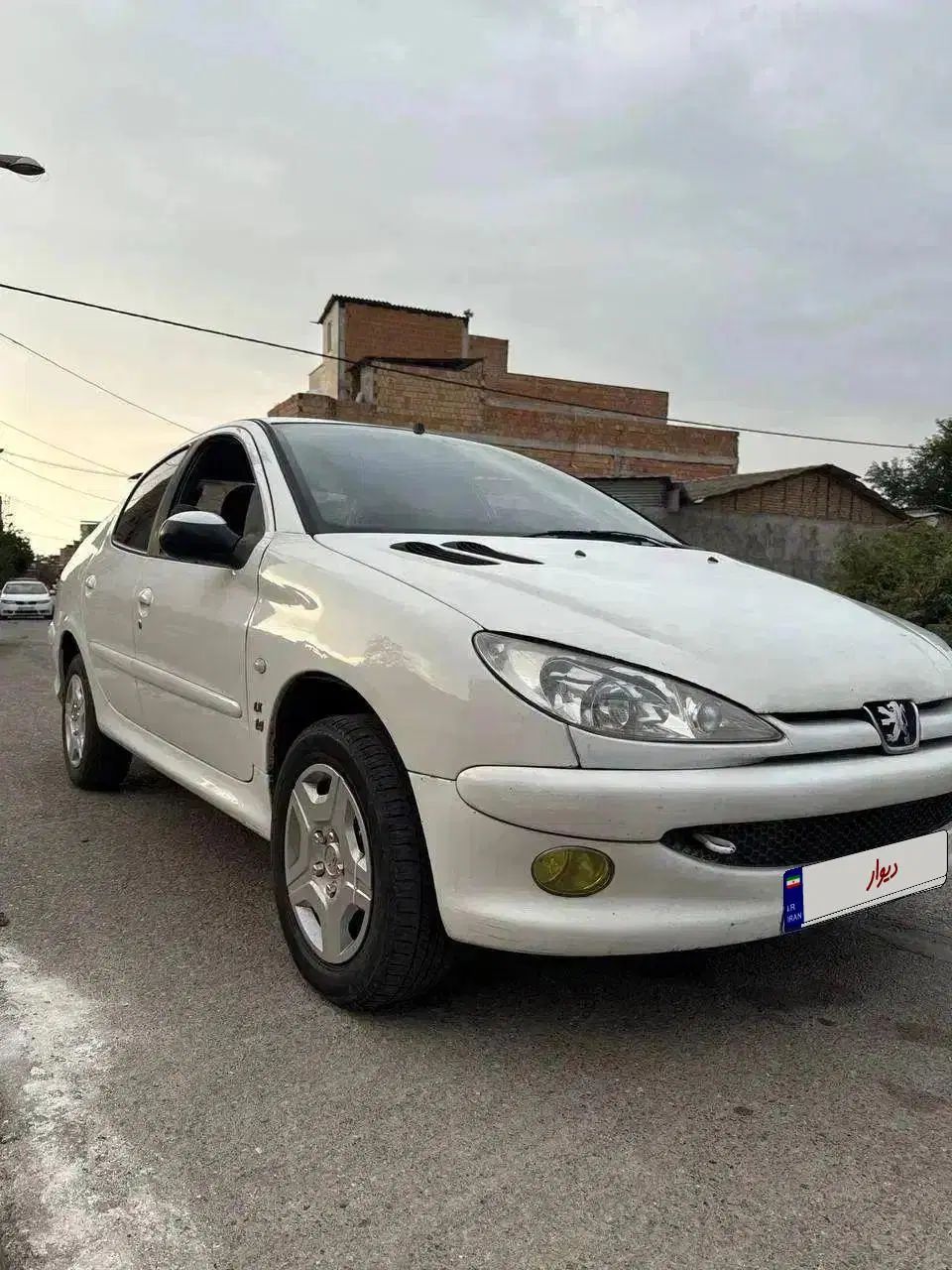 خودرو پژو، ۲۰۶ صندوق دار آگهی ann_20003522