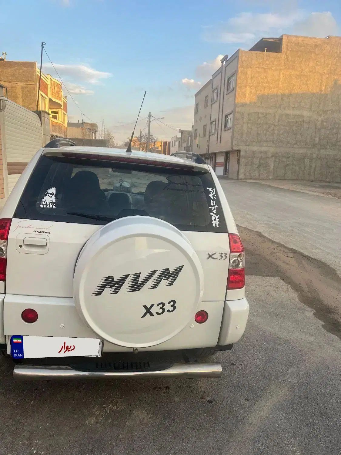 ام وی ام X33 دنده‌ای ساده - 1391