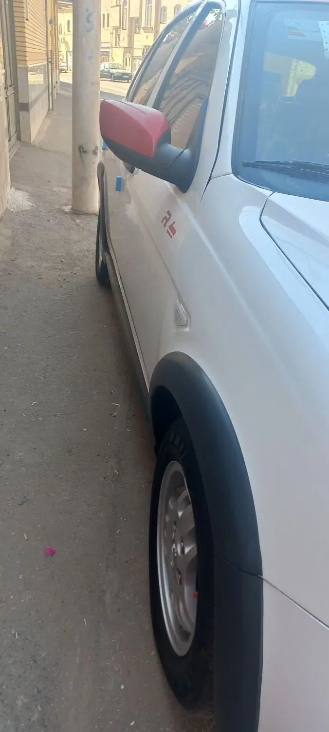 کوییک R دنده‌ای - 1399