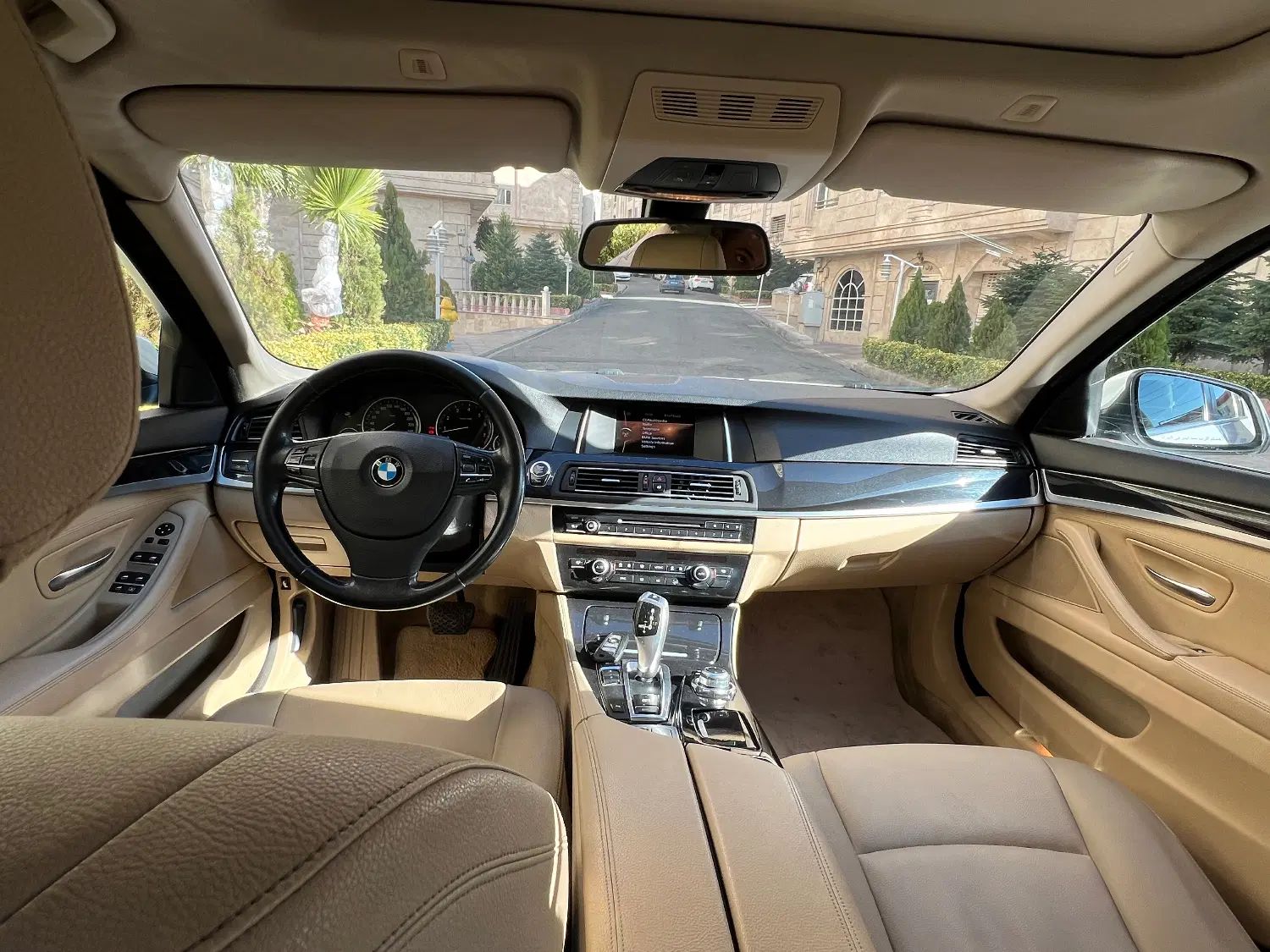 ب ام و سری 5 520i - 2014