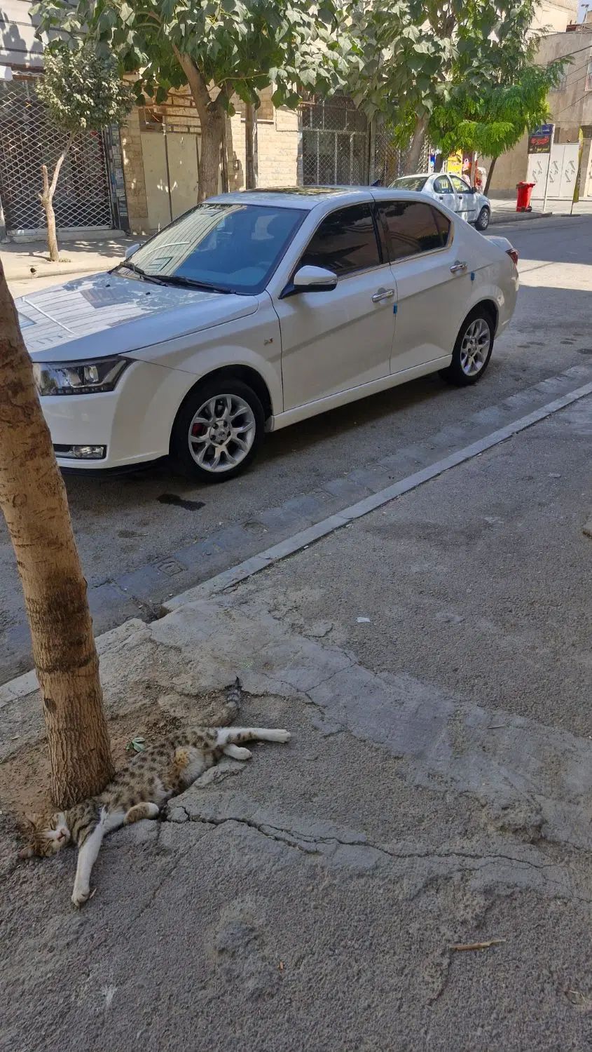 دنا پلاس توربو اتوماتیک - 1401