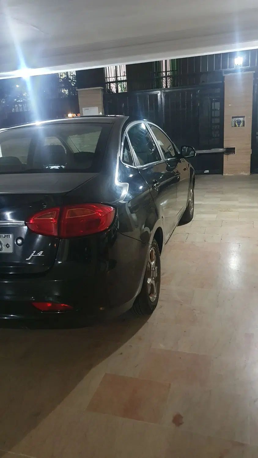 جک J4 اتوماتیک ساده - 1401