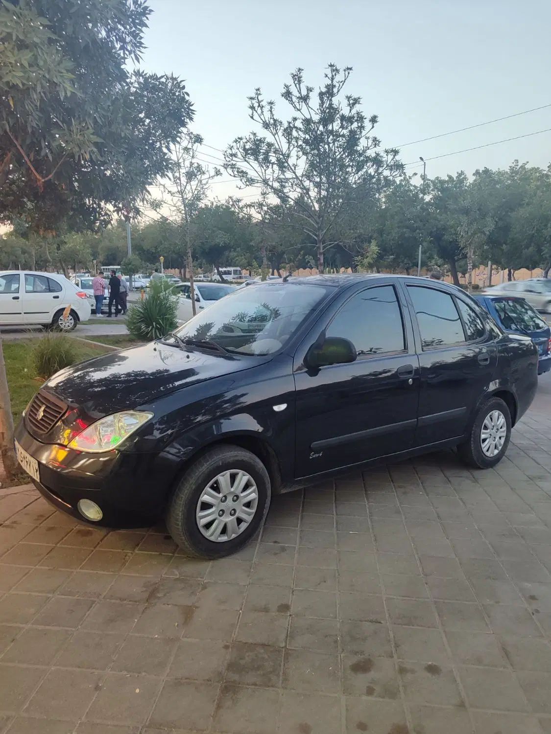 تیبا صندوق دار SX - 1393