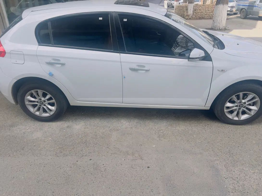 برلیانس H320 دنده‌ای 1500 - 1396